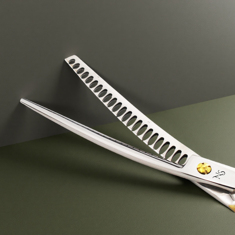 VG10 stainless steel curved chunker shears showing smooth blade surface and fine polishing