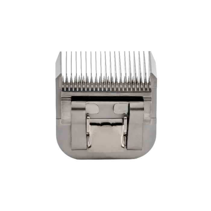 dog clipper blade size 3f installed on clipper