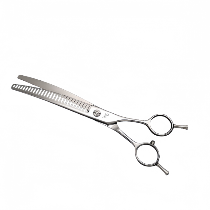 Ergonomic handle design of curved chunker shears for comfort