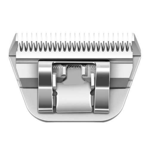 wide pet clipper blades 10FW used on large dog coat